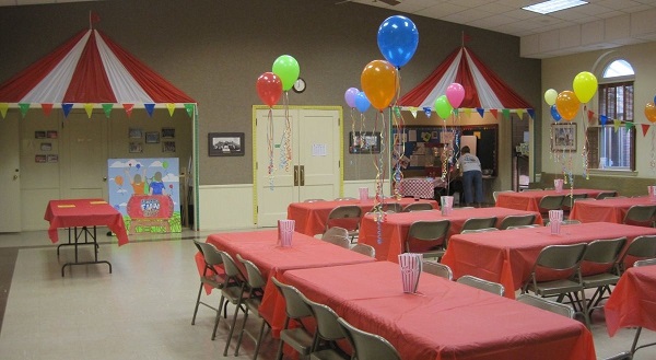 Kindergarden Classroom Decorated With Balloons For Carnival Party